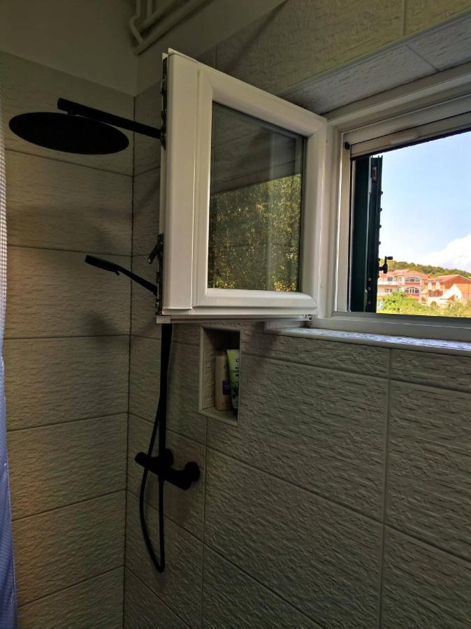 Countryside Family Retreat Apartment Sibenik Luaran gambar